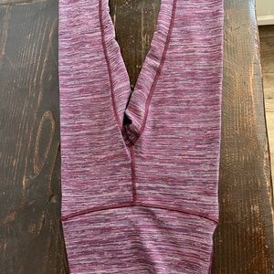 Ladies LuLu Lemon 3/4 workout pants. Size two in perfect condition.